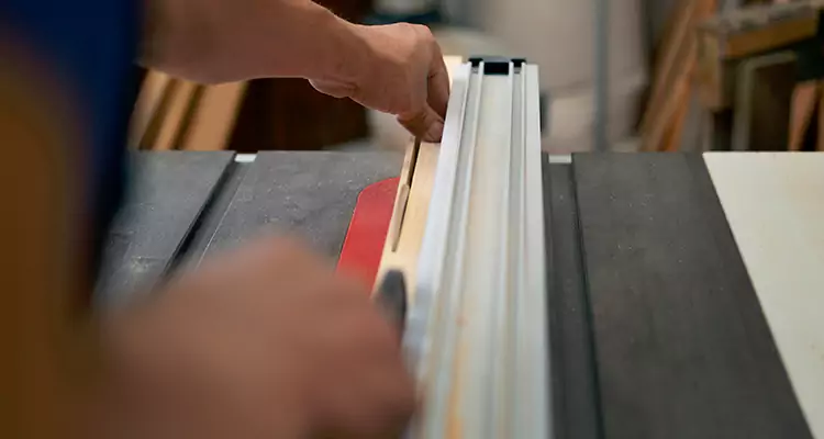 Bifold Door Seal Repair in Alameda, CA