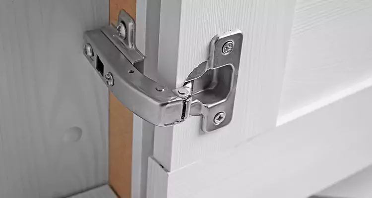 Shower Door Hinge Replacement in Alameda, CA
