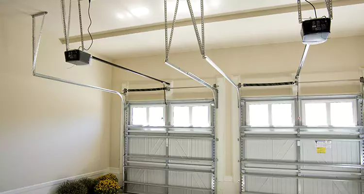 Residential Emergency Garage Door Repair in Alameda, CA