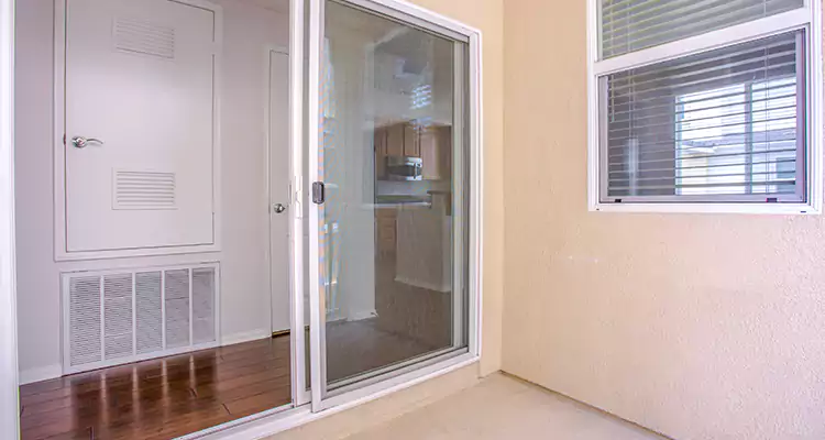 Sliding Screen Door Track Repair in Alameda, CA