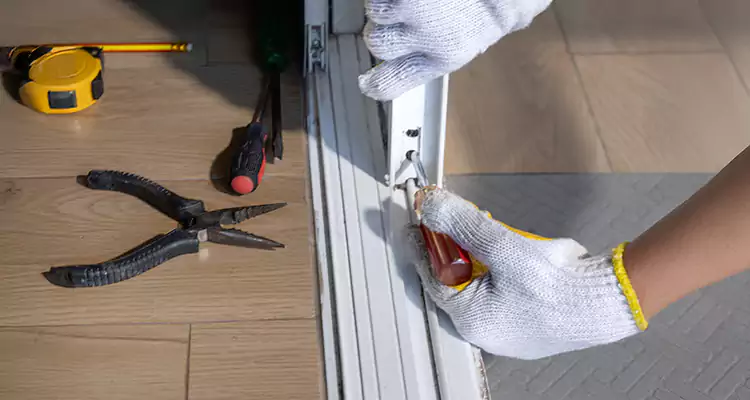 Closet Sliding Door Track Repair in Alameda, CA