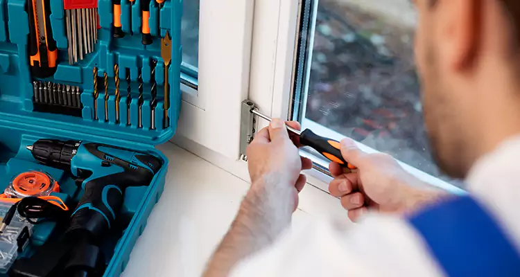 Mirrored Sliding Doors Replacement Expert in Alameda, CA